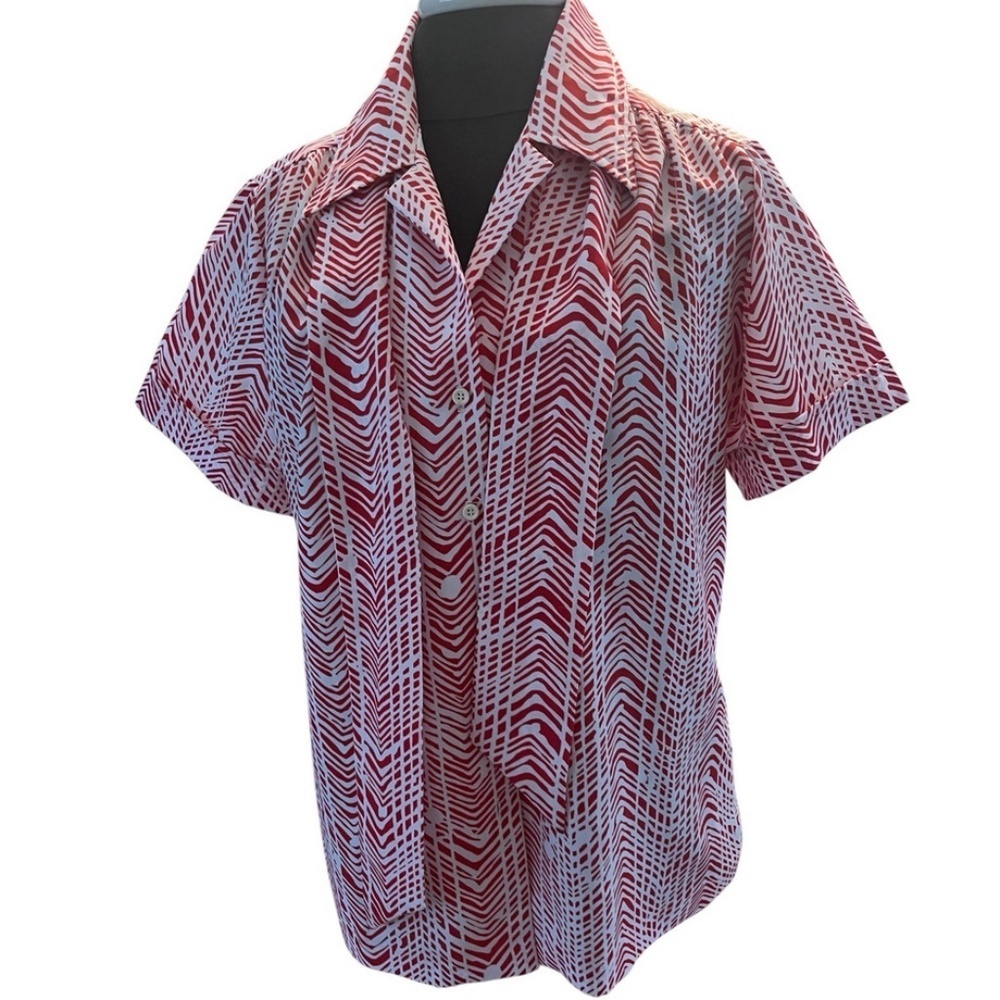 Vintage Judy Bond Red White Geometric Pront Poly Silk Short Sleeve Blouse 18 XL